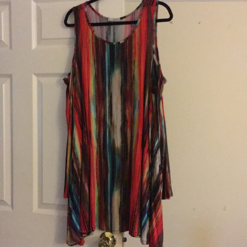 Emetla cold shoulder dress/tunic.  Size 1X. NWOT